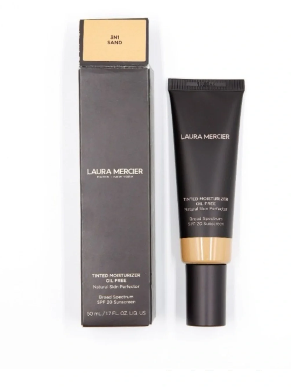 Laura Mercier Tinted Moisturizer in Sand (3N1)